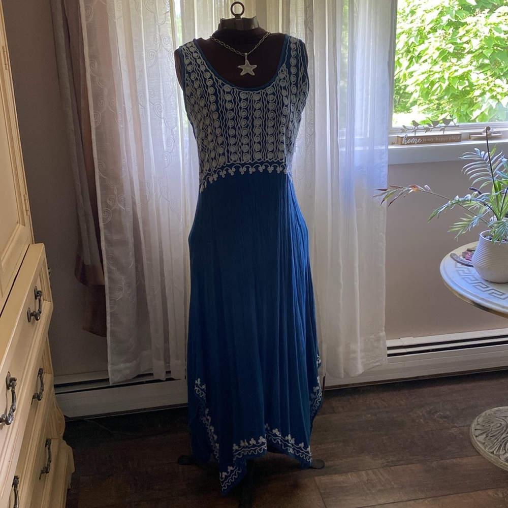 India Boutique Sleeveless Sundress | Handkerchief Hem